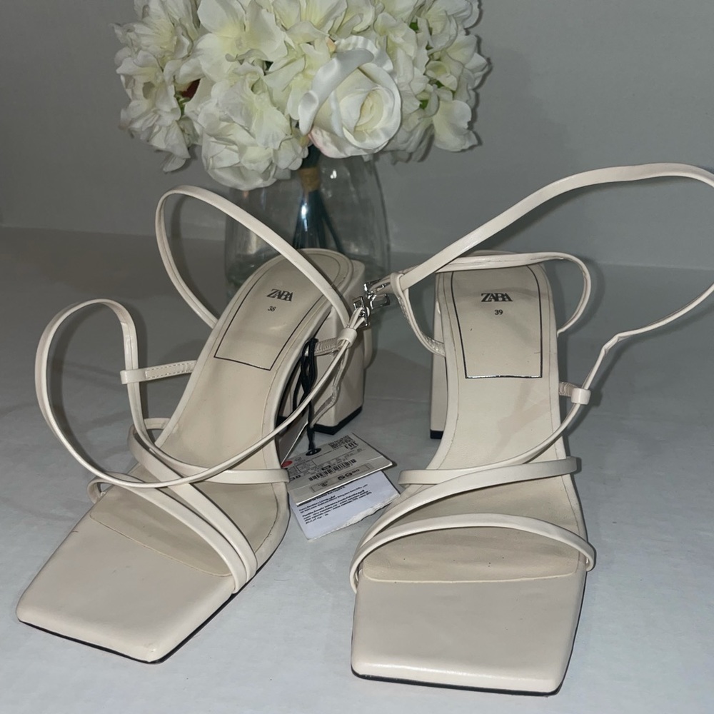 Zara High Heeled Strappy Sandals - Picture 4 of 4